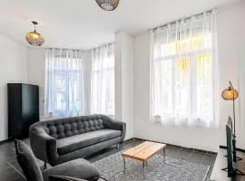 Spacieuse maison, 4 chambres, Wi-Fi et Parking