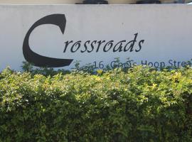 Crossroads Guestrooms, hotel v destinaci Gordonʼs Bay