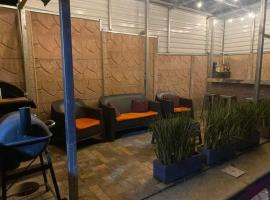 Difas, hotel em Coyol