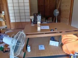 プレオープンの旅人宿