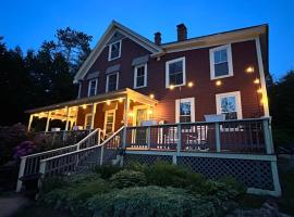 The Aurora Inn & Cottages, posada u hostería en Bartlett