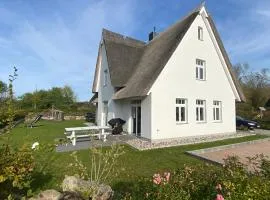 Ferienhaus kleiner Findling
