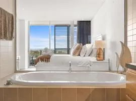 Breathtaking Waterfront Apartment in Mandurah