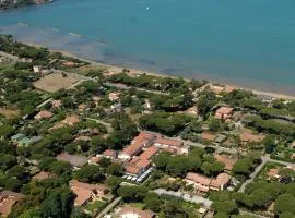 Appartamenti in Villa e Casali a Giannella