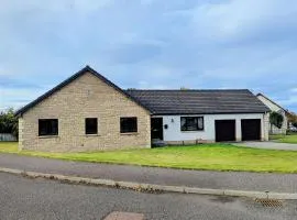 Boutique Four Bed Holiday Home in Inverness