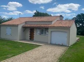 Belle maison 6 personnes à 2min du Lac du Jaunay, et 15min des plages Vendéennes