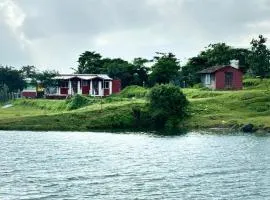 Hotel Mauli Agro Farm Dam View Resort