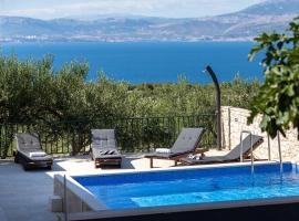 House Mario, hotel a Supetar