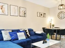 Elegant 2BR Aylesbury Home, Sleeps 4, Parking, Work, Leisure, Friendly