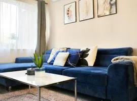 Modern 2BR Aylesbury Home, Sleeps 4, Parking, Work, Leisure, Friendly