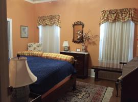 Hanna House Bed & Breakfast, hotel a prop de Aeroport de Craven County Regional - EWN, 