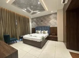 Golden Heritage Dapoli