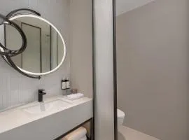 EVEN Hotel Shanghai Hongqiao CBD by IHG、上海市にある上海虹橋国際空港 - SHAの周辺ホテル