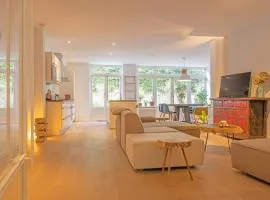 TOP location 2 bedroom groundfloor home with garden