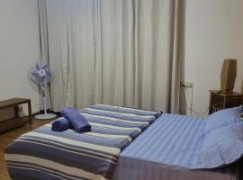 Maison Rochester, hotel v destinaci Souillac