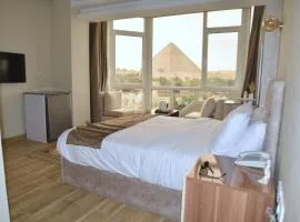 Pyramids Wonders Hotel