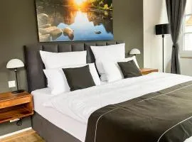 StayZen Holz & Hirsch Deluxe Hideaway zentral mit Parkplatz