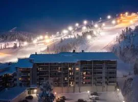 Free slalomski ticket, RukaStara Ski-in Ski-out, centrum location