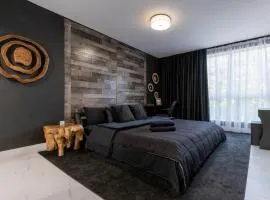 MIAMI WOOD APART HOTEL NEW 2024 - PRIVATE TERRACE - free GARAGE - Beach 5 min