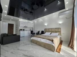 Lela – hotel w mieście Angisa