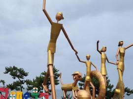 수염고래언덕、ボリョンのキッチン付きホテル