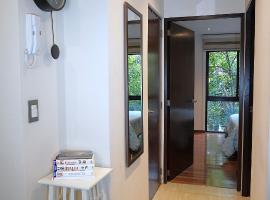 Magn&iacute;fico departamento, muy bien ubicado.