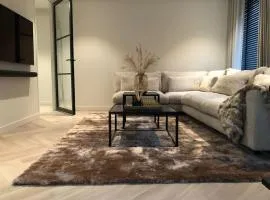 Modern Luxurious Apartment 90 m2