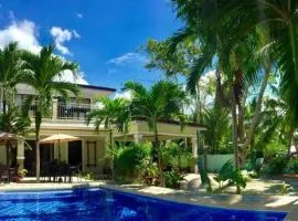 Avila's Hostel Moalboal near Beach