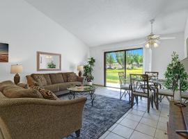 P1807 - Costa Circle - Meredith Lodging, hotel in Palm Desert