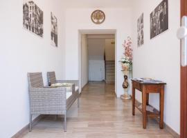 La Casa di Nonna Lina, hotel v destinaci Saviore dellʼAdamello