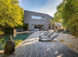 Villa Nancy, hotel a Crklada