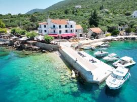 Hotel Timun、Gdinjのロマンチックホテル