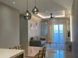 Meridin Bayvue - 3BR - 6 Pax - Near MMHE