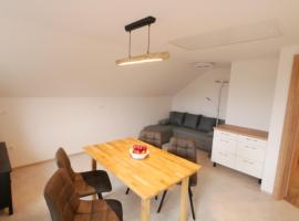 Ferienwohnung Steintal, hotel v destinaci Tieschen