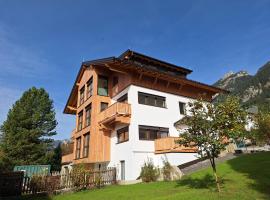 Landhaus Rofan, hotel v destinaci Maurach
