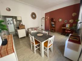 Laura ,Cœur de ville, port et plages la Ciotat