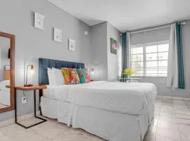 Frida Kahlo Studio South Beach Hideaway for Two