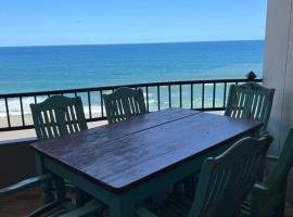 Luxury beach 2 bedroom apartment-46 Blue Largo, luxury hotel in Westbrook