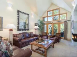Luxury Lodge with Breathtaking Views