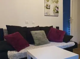 Chalet enchanteur à Tarascon-sur-Ariège avec vue sur montagne