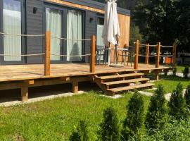 Sarca Lodge Val Rendena, glamping in Dare