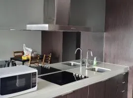 L3002 Good view, southencross station,free sanua,pool,Gym