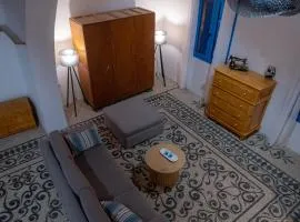 Diolanth traditional house