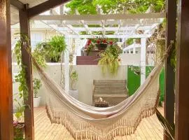 Casa Madre Hostel e Cowoking Feminino