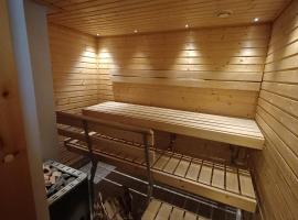 Villa Finlandia, Tornio at the border of Finland and Sweden, hotel v destinaci Tornio