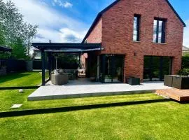 VILLA KATARINA with jacuzzi