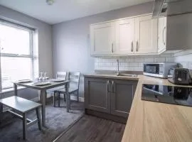 Beautiful 4 Berth Seaside Apartment In Great Yarmouth, Norfolk Ref 99006S