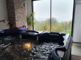 VIKENDICA GARFILD SA BAZENOM i SAUNOM BANJA LUKA, hotel i Banja Luka