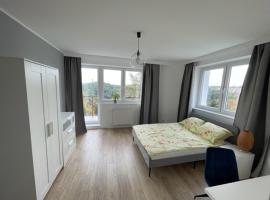 Gdynia City View Rooms – hotel w mieście Obłuże