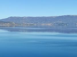 ROYAL VIEW Apartments, hotel u gradu Struga